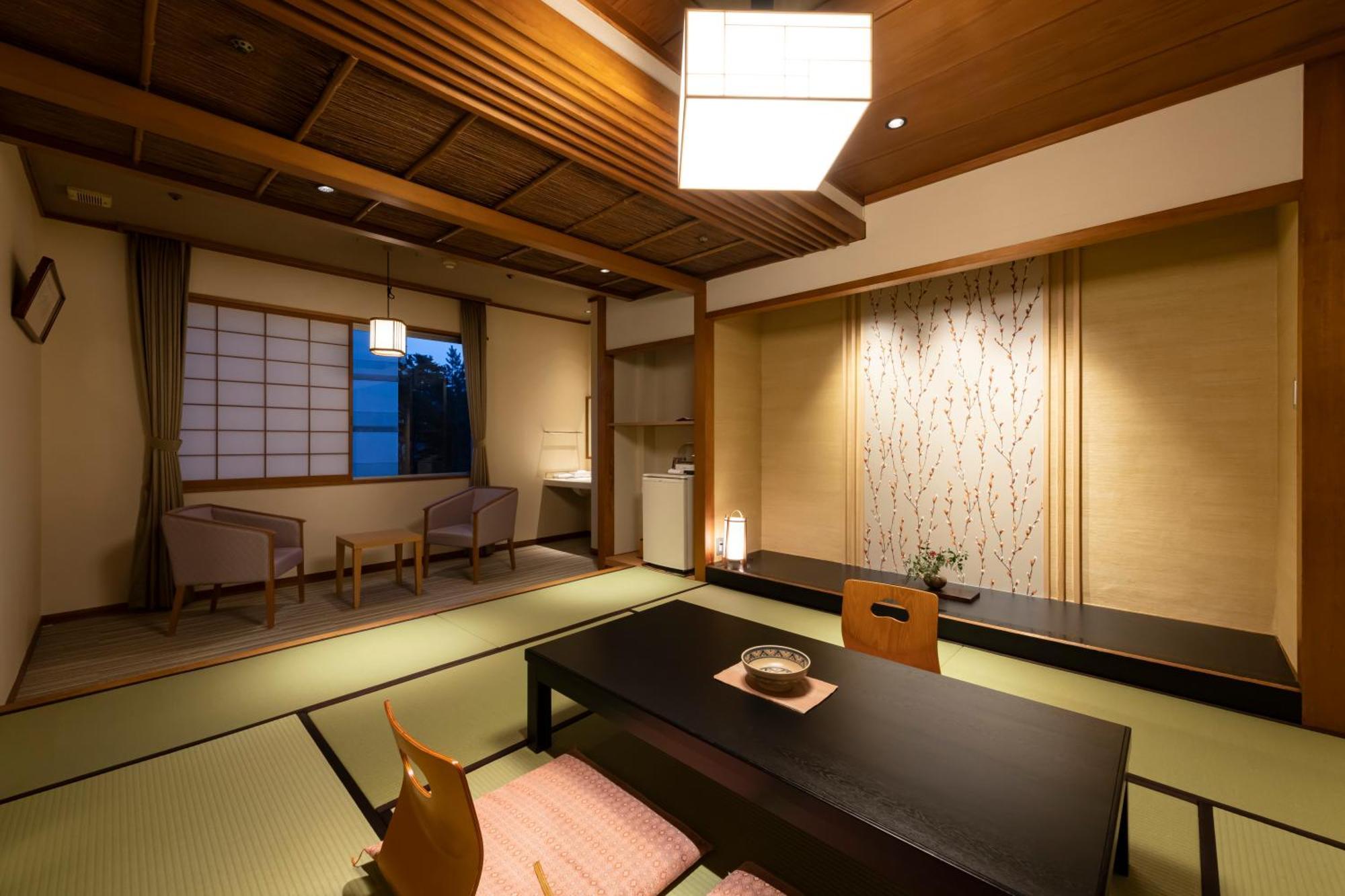 Senkeien Tsukioka Hotel Kaminoyama Buitenkant foto